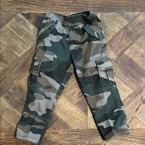 GAP Kids Camouflage Cargo Pants 3T NWOT